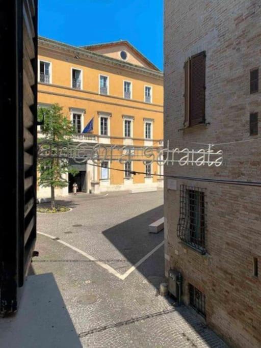 Appartamento Centro Storico Nuovo E Ristrutturato Пезаро Екстер'єр фото